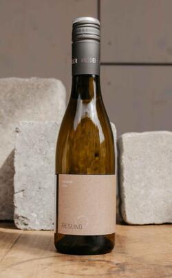 RIESLING FEINHERB 375 ml